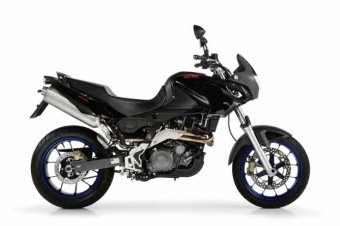 APRILIA-Pegaso-uitlaat