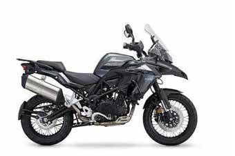 Benelli trk502x uitlaat