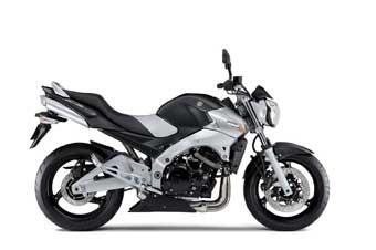 Suzuki GSR 600 uitlaat