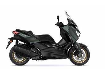 Yamaha Xmax 300 uitlaat