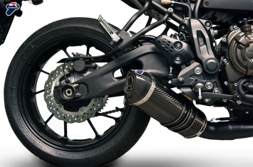 Termignoni Relevance Total Black Edition Compleet Uitlaatsysteem met Carbon Einddemper met E-keur Yamaha MT07 2014 - 2020